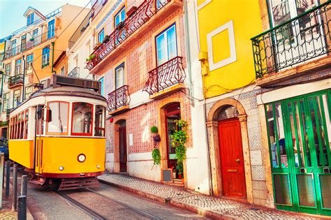 Car hire lisbon city. Things To Know About Car hire lisbon city. 